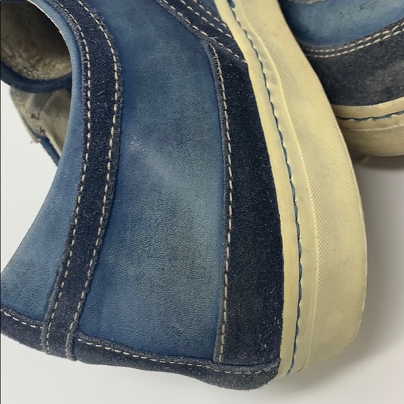 Italian deck shoes: stitching perfect; heel worn - Picture 4 of 13